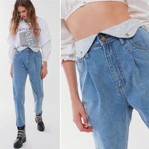BDG UO High-Waisted Mom Jeans